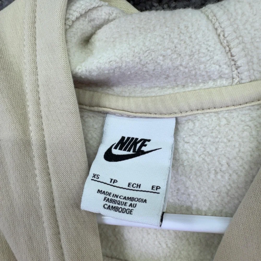 Nike Hoodie Womens XS Beige Fleece Pullover Pockets Small Swoosh Logo Casual